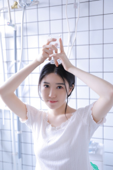 真人实拍女处被破WWW免费
